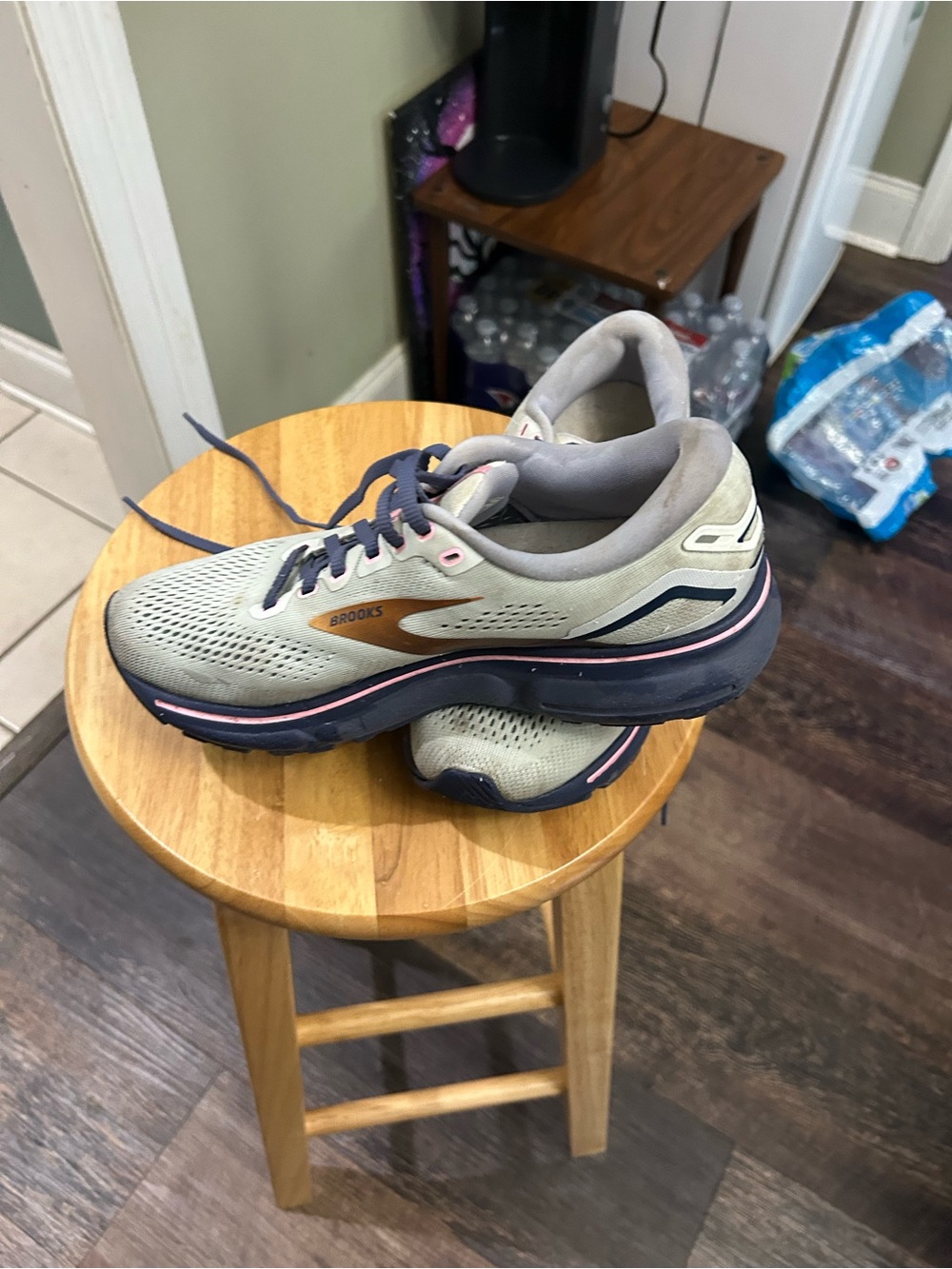 Brooks women’s Running Shoes - Gray with Navy & Pink Trim